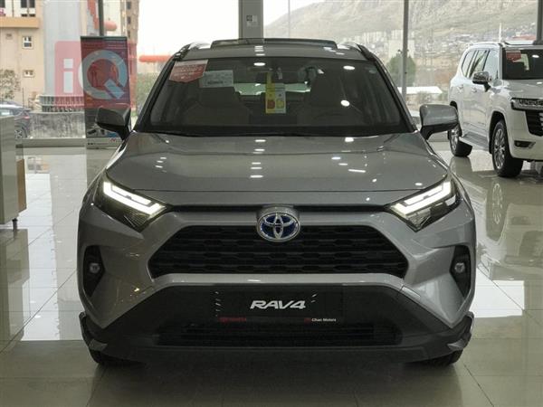 Toyota for sale in Iraq